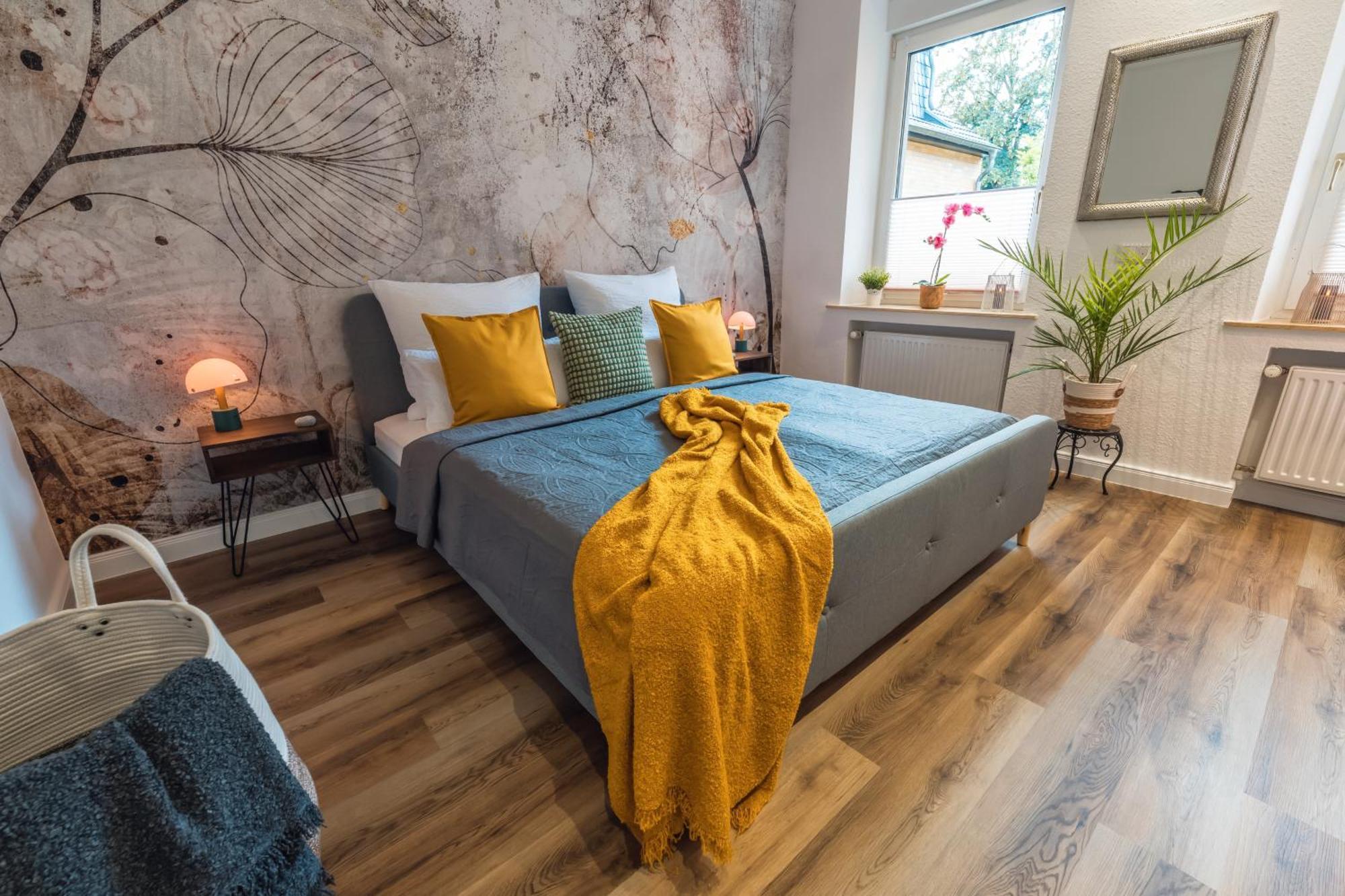 Stylisch - Ruhig - Gemuetlich - Zentral - Einladend Apartment Крефелд Екстериор снимка